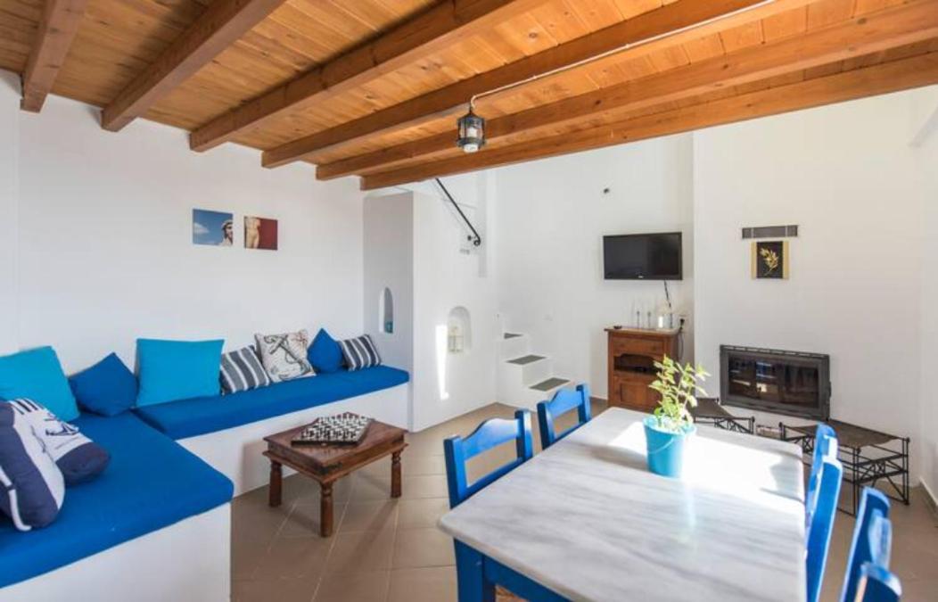 Santorini Traditional Suites Vóthon Exterior foto
