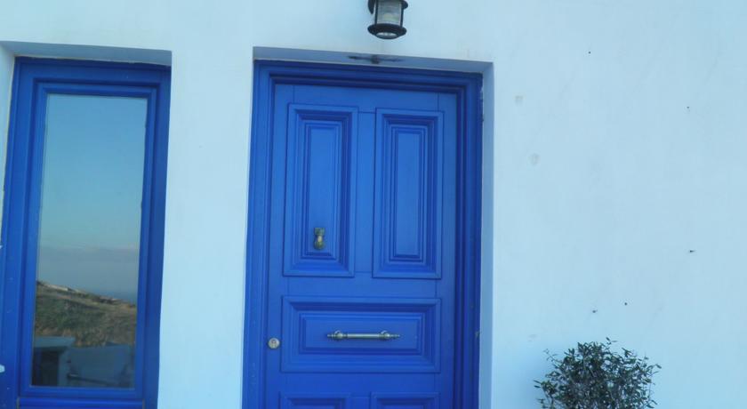Santorini Traditional Suites Vóthon Quarto foto
